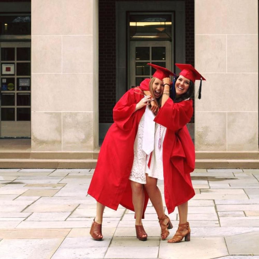 Meet your Posher, Elise